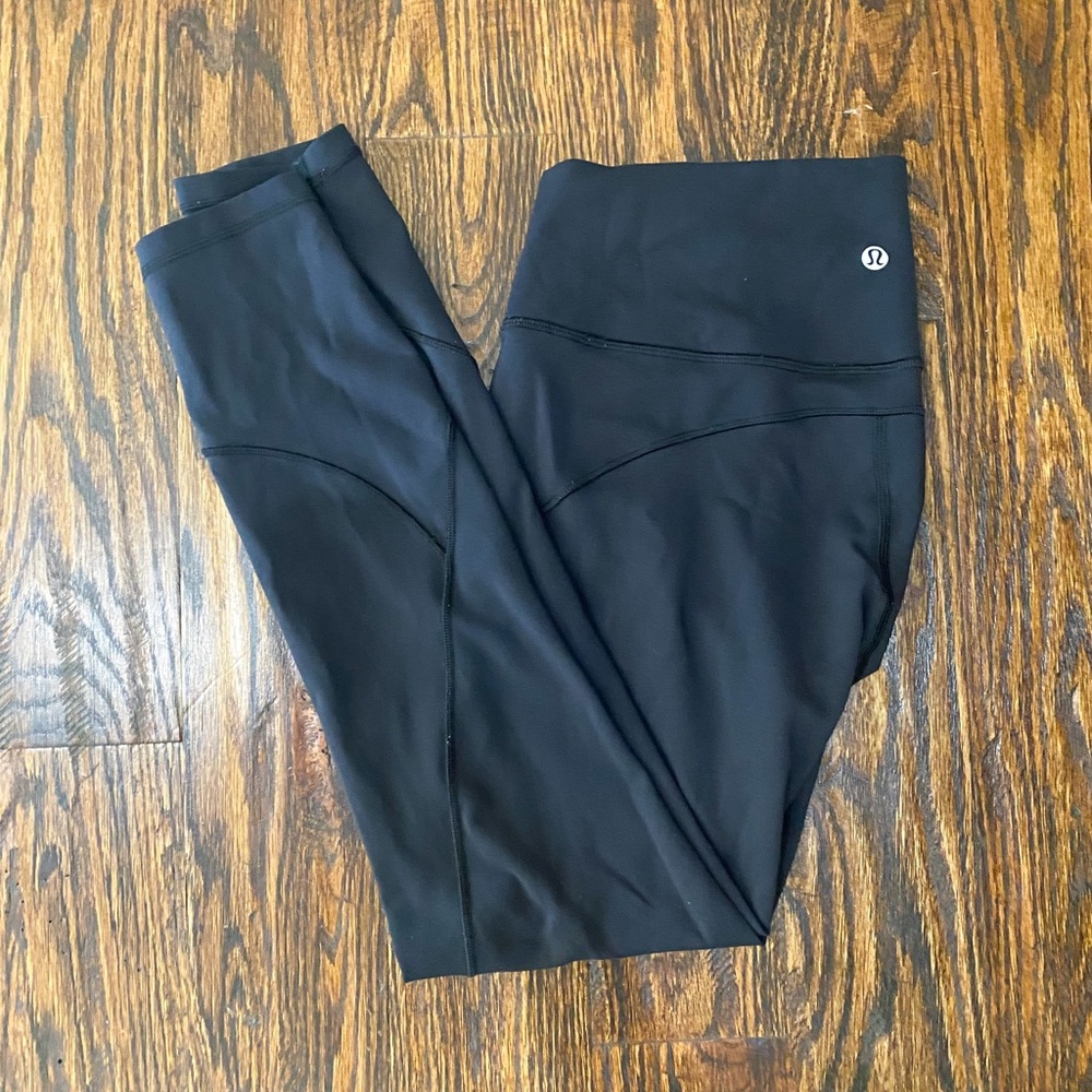 Lululemon In Movement 7/8 Tight *Everlux 25” - Black - Size 6